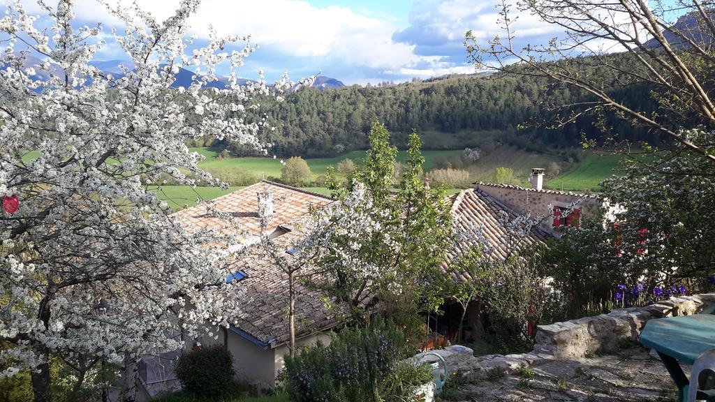 La Grange D'Agnes Panzió Montmaur-en-Diois Kültér fotó